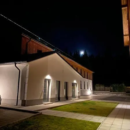 Utulny St Michael V Javorne Na Sumave * Cachrov